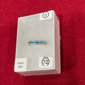 Elegant Silver 925 Ring with Blue and Green Highlights